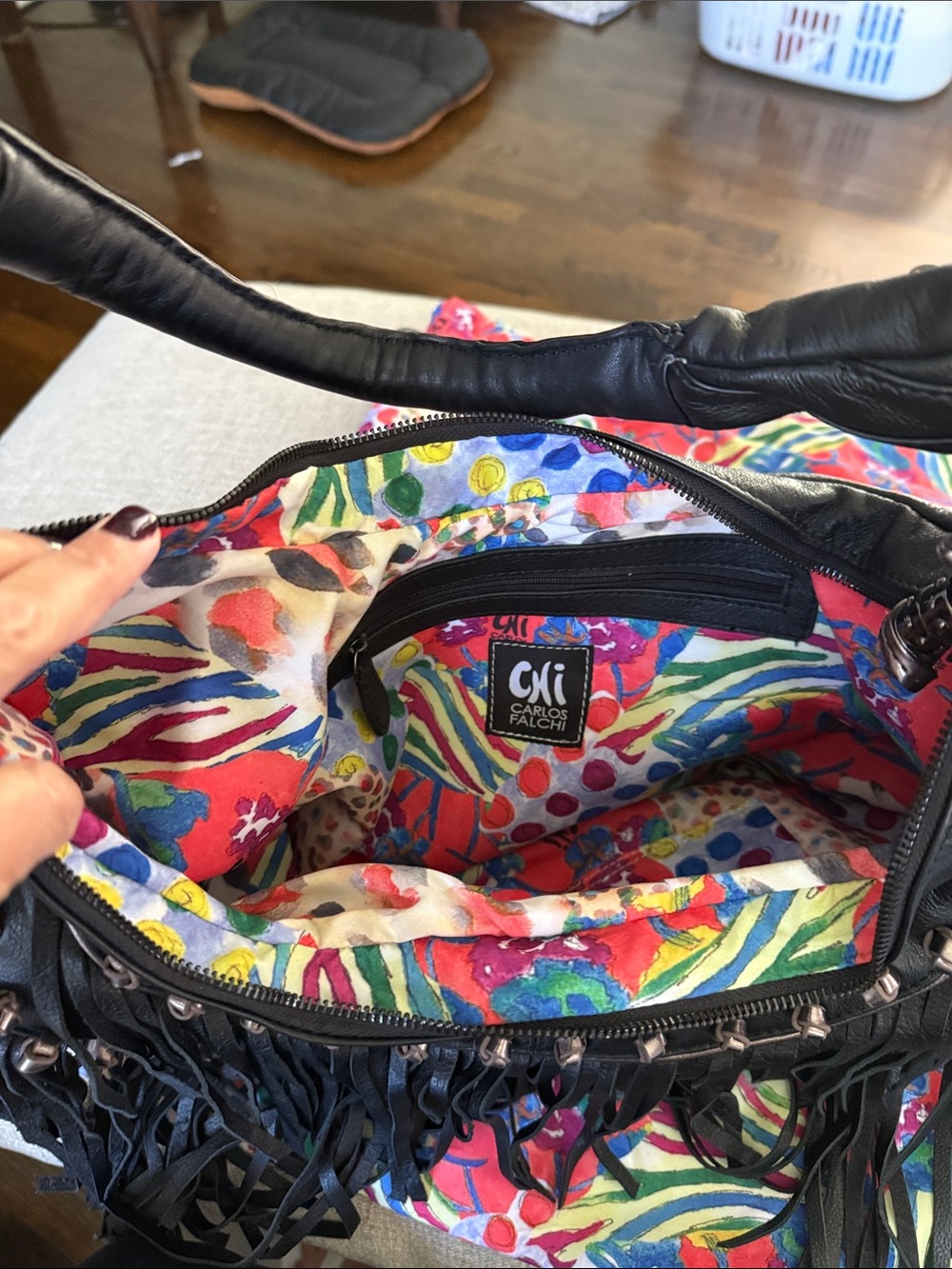 Carlos Falchi bag preowned - Picture 5 of 6